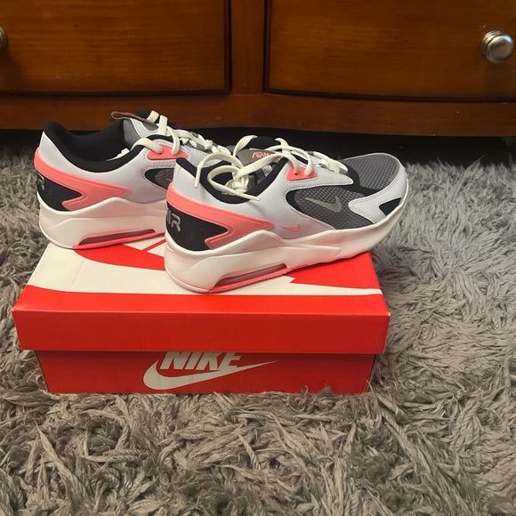 Nike Kids' White, Pink, and Gray Sneakers - Picture 5 of 7